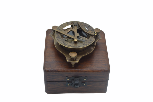 Bronze 2.5"  Folding Sundial Compass in a wood box