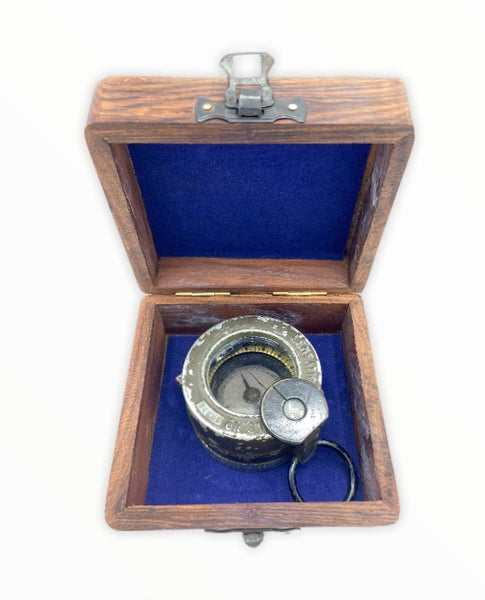 Antique 2nd World War US Forces Green M-1938 Lensatic Compass in a wooden box