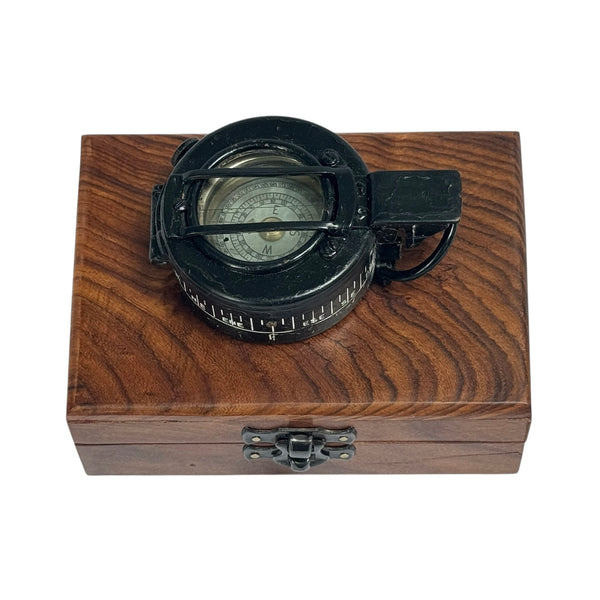 Antique 2nd World War Black T G Co Ltd London circa 1944 Army Prismatic Marching Compass in a wood box