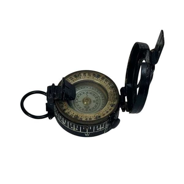 Antique 2nd World War Black T G Co Ltd London circa 1944 Army Prismatic Marching Compass in a wood box