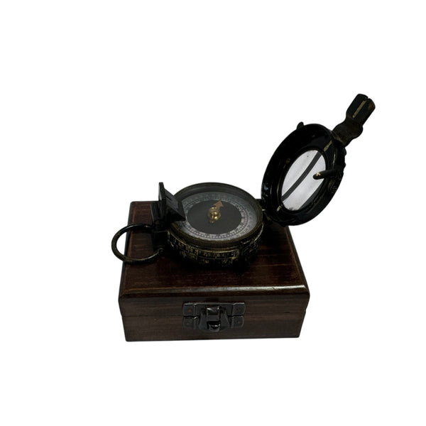 Very Rare Black Original Antique 2nd World War 1941 J.W HADLEY of Melbourne , RAAF ( Royal Australian Air Force ) Prismatic Marching Compass in a wooden box