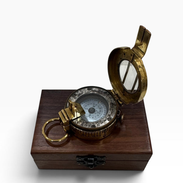 Antique 2nd World War Brass British Army Officer’s 1941 T. G Co. London Prismatic Marching Compass