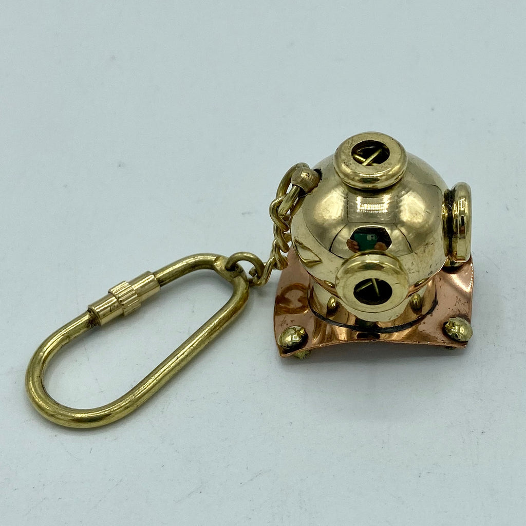 Ship's Diving Helmet Key Ring – Ahura Collectables