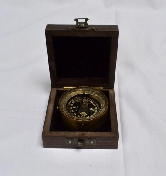 Antique 2nd World War Brass 1944 British Forces Magnetic Training Compass in a wood box